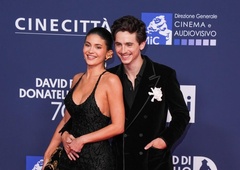 Kylie in Timothée prvič skupaj na rdeči preprogi, a pred tem ni šlo vse po planu (FOTO)