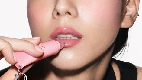 Diorjev Lip Glow Butter: nova obsesija za sijoče ustnice, katerega potrebujete v svoji torbici