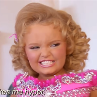 Se spomnite "Honey Boo Boo"? Tako je videti danes (in vemo, kaj točno počne)