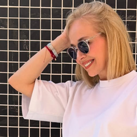 Poletni stajling, ki osvaja Instagram: še danes boste kupili vse potrebne kose za preprost stajling