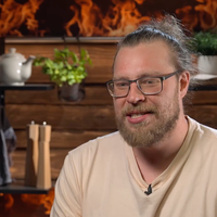 To je izbranka, ki MasterChef tekmovalcu Juretu stoji ob strani in ga čaka doma - poglejte, kako prelep par sta (FOTO)