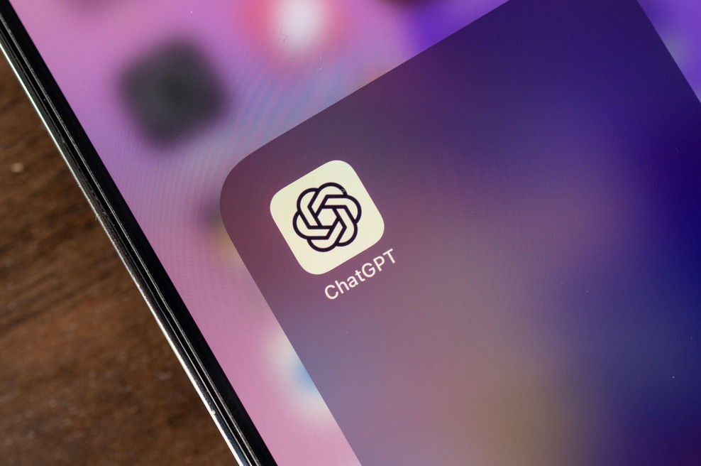 Zakaj ljudje množično brišejo ChatGPT? (foto: Profimedia)