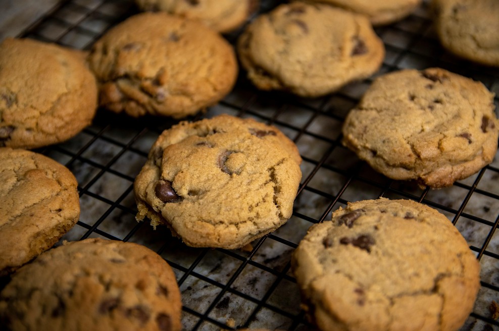 Tu je recept za omamne piškote, kot bi jih spekla vaša babica: koščki čokolade so pika na i (foto: Unsplash)