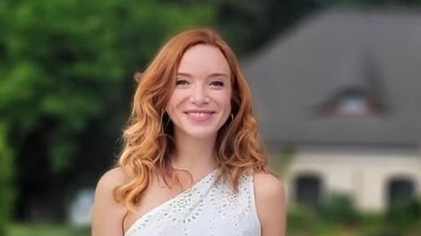 Mojca Mavec ima na morju takole sanjsko hiško, mnogi so zeleni od zavisti
