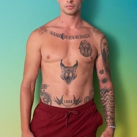 Ta znani (in zelo vroč) Slovenec vstopa v priljubljeni britanski resničnostni šov Love Island - kje ga lahko gledamo?