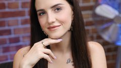 Anja Širovnik metropolitan podkast ob skodelici kave