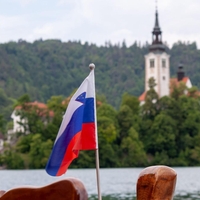 Srb brez dlake na jeziku osupnil: "Ne razumem Slovencev, kako lahko tako živijo?! Res so nori!" (VIDEO)