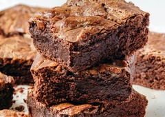 (RECEPT) Okusni browniji, vendar na zdrav način? Našle smo povsem preprost recept, ki ga morate preizkusiti še danes
