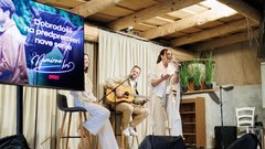 Nina Pušlar pesem Nemirna kri serija pop tv