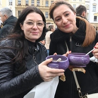 Turisti odločili: to je kraljica med slovenskimi jedmi za hladne dni!