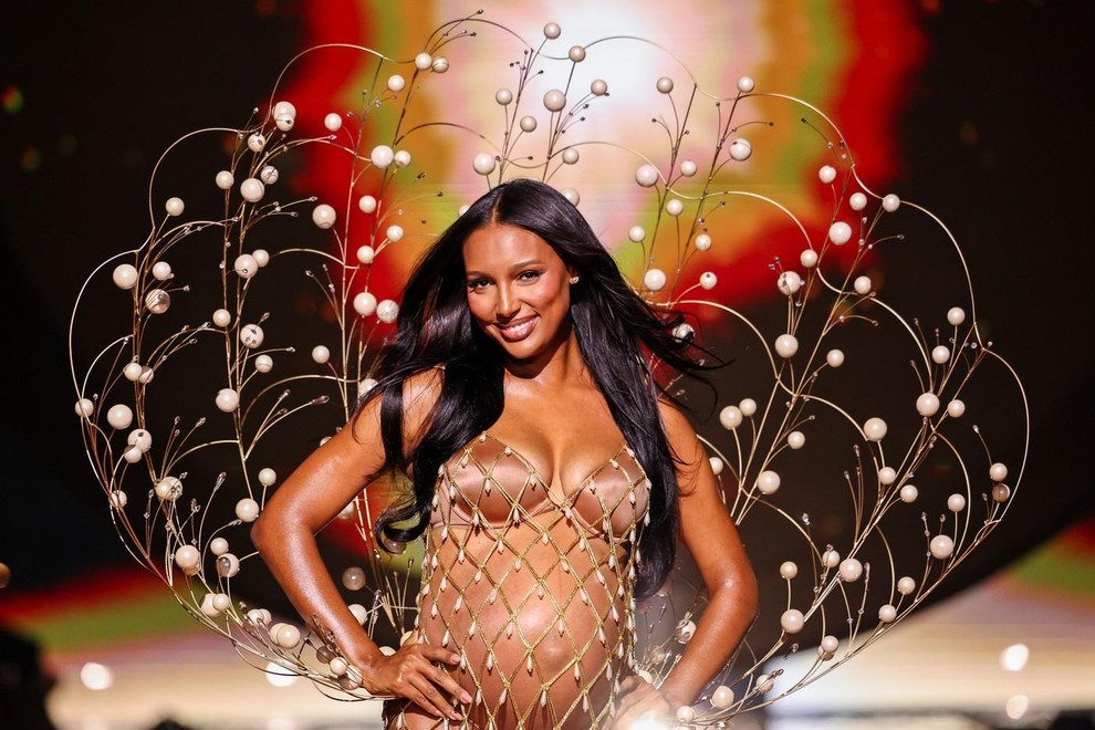 Jasmine Tookes modna revija Victoria's Secret