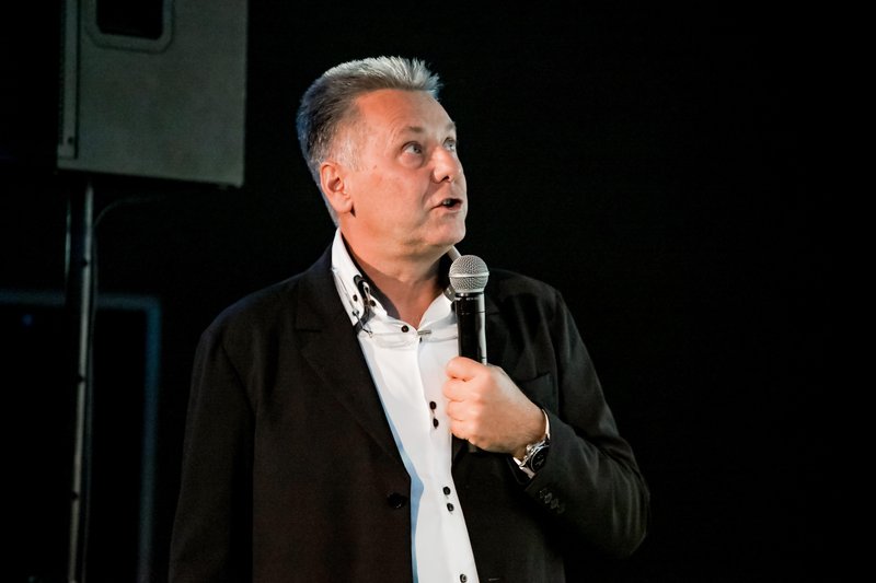 lepota brez filtra 8. cosmopolitan konferenca