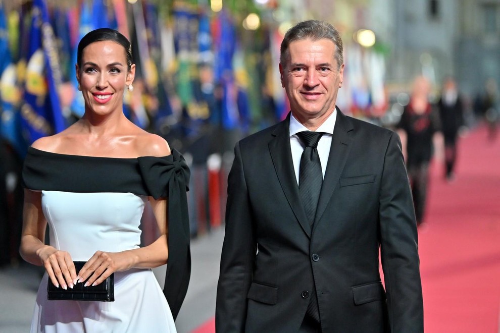 robert golob tina gaber