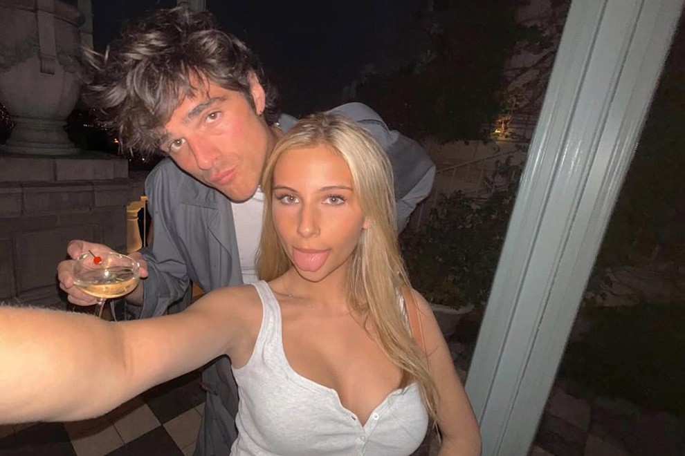 Rak: Vaša občutljivost je lahko v odnosih vaša supermoč, toda ta teden vas lahko spravi v čustveno izčrpanost. Morda opazite, …