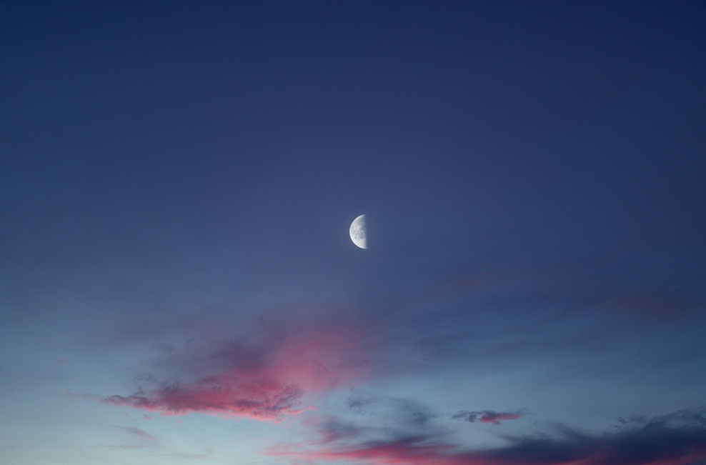 Kako v resnici lunin cikel vpliva na naše razpoloženje, čeprav se tega sploh ne zavedamo (foto: Unsplash)