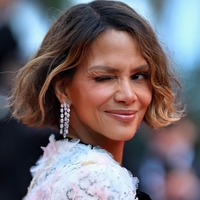 4 pričeske, ki pomladijo in osvežijo obraz: odvzele vam bodo vsaj 10 let