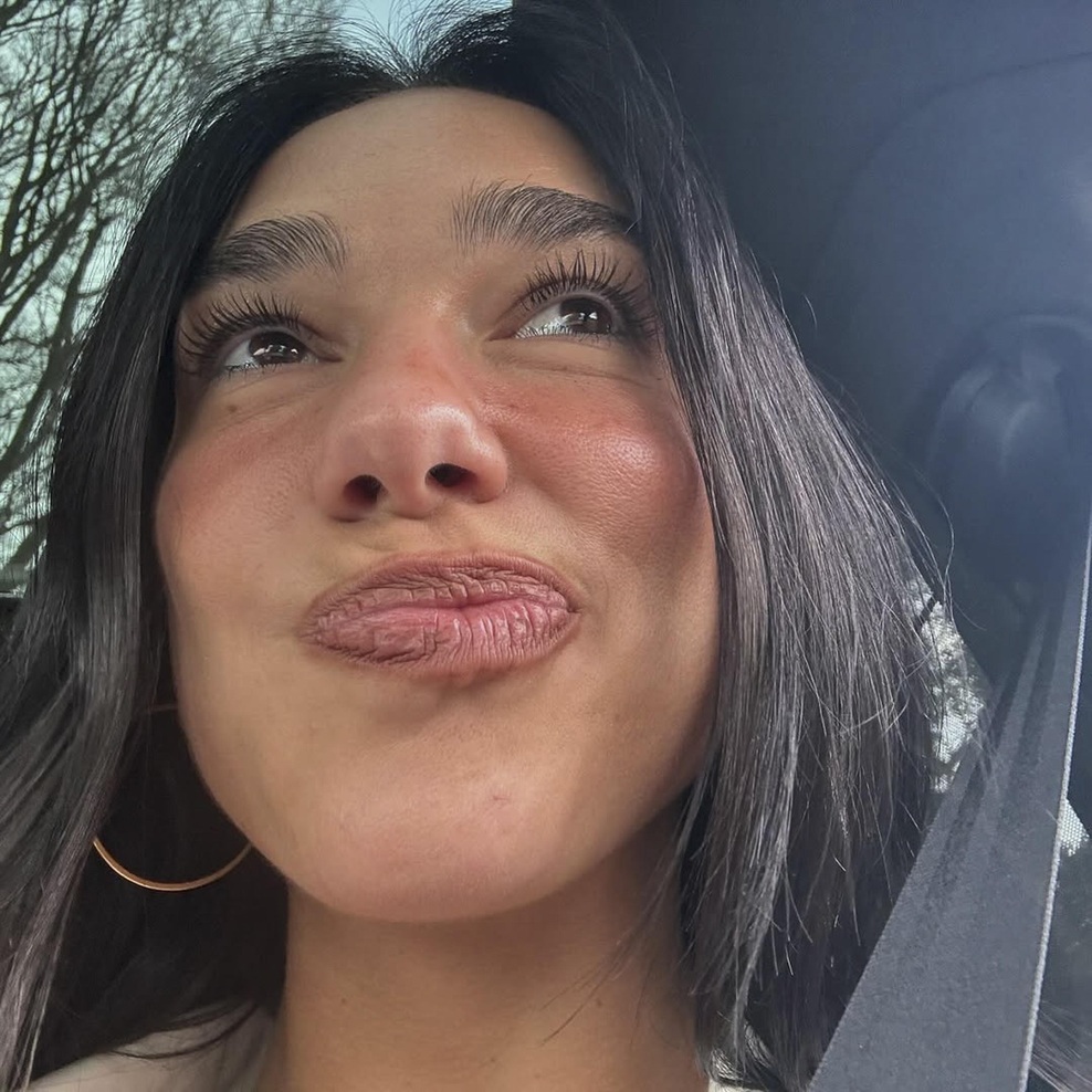 Kaj tokrat napoveduje tedenski horoskop od 3. do 9. novembra? Prinaša zanimive razplete in priložnosti ✨ (foto: Profimedia)