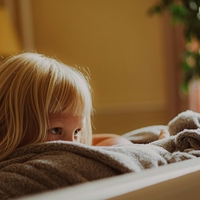 Ti navidez nedolžni znaki razkrivajo, da ste bili v otroštvu osamljeni