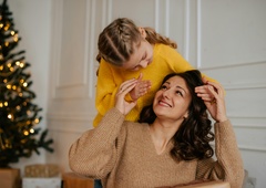 To je 6 lekcij, ki bi jih morala vsaka mama naučiti svojo hčer - in nimajo nobene veze z moškimi