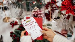 Prehiteli smo Mariah Carey in obiskali dih jemajoč božični sejem v Ljubljani, ki je še kako vreden obiska!