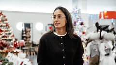 Prehiteli smo Mariah Carey in obiskali dih jemajoč božični sejem v Ljubljani, ki je še kako vreden obiska!