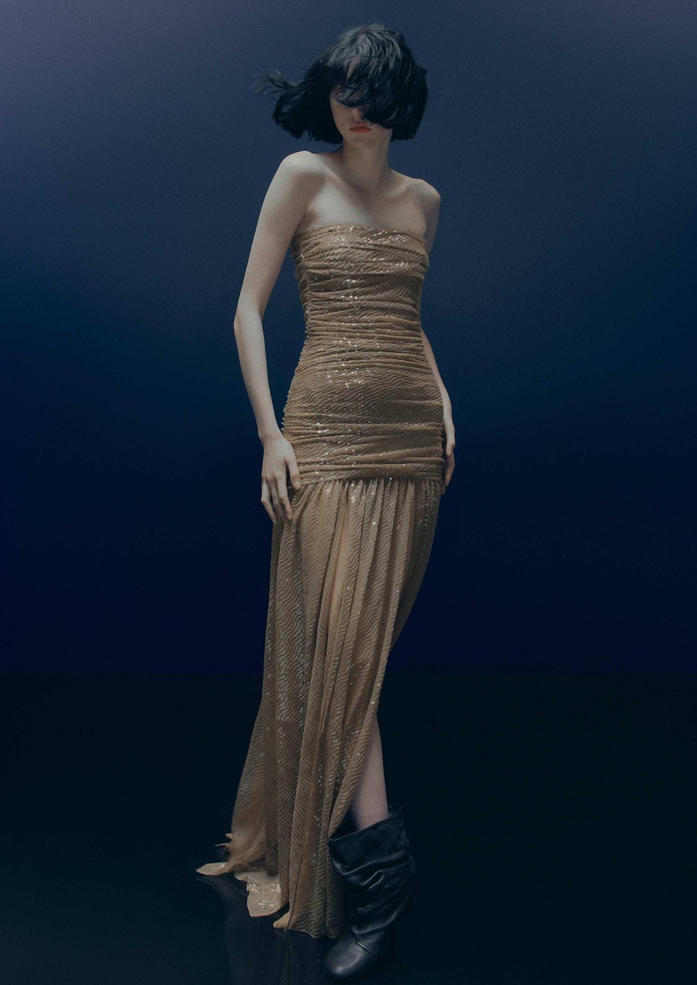 H&M navdušuje s praznično kolekcijo: to so kosi, ki smo jihizbrale za svojo decembrsko garderobo