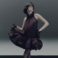 H&M navdušuje s praznično kolekcijo: to so kosi, ki smo jihizbrale za svojo decembrsko garderobo