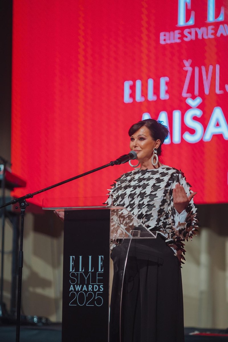 Podeljene so nagrade Elle Style Awards za leto 2025: nagrado za življenjsko delo je prejela Miša Molk