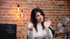 Ana Maria Mitić Živa Avžner metropolitan podkast ob skodelici kave