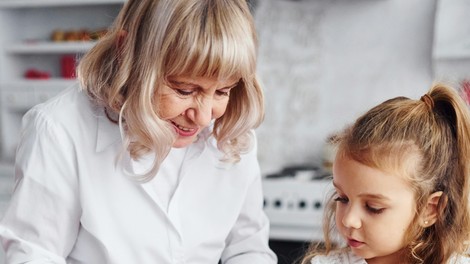 babi vnukinja babica