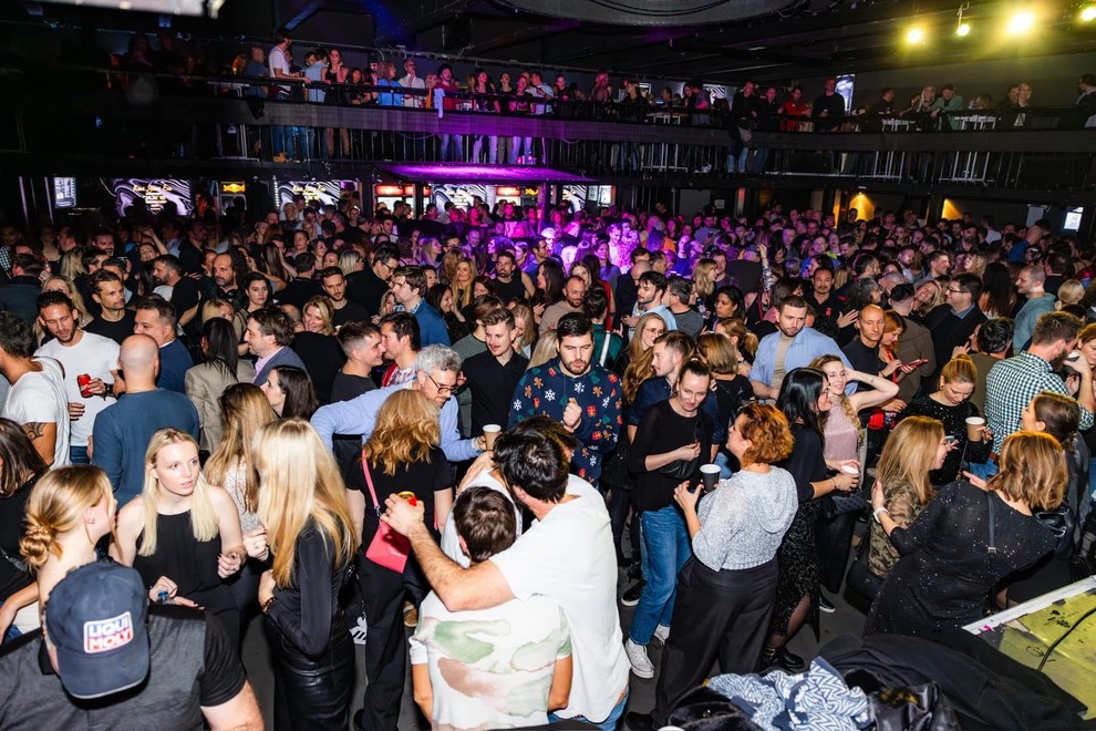 Zakaj je Sladica po 20 letih še vedno najboljši party v mestu