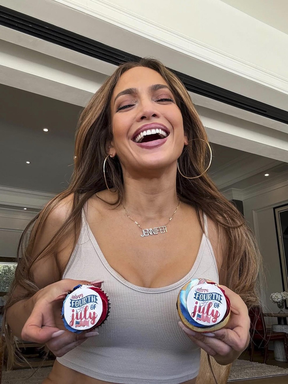 Lev: Obeta se vam močan dvig samozavesti in ustvarjalnosti. Napovedi za ta teden kažejo, da se bo že na začetku …