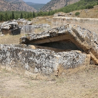 Arheologi odprli grobnico, staro kar 1700 let: ko so videli, kaj je notri, jim je zaledenela kri v žilah