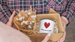 Nostalgično darilo, ki ga lahko podarite letos za božič - in izdelano v Sloveniji