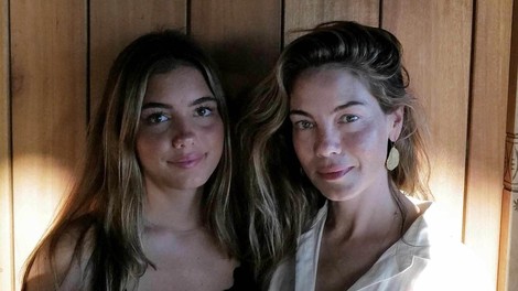 prijateljici prijateljica ženska ženski