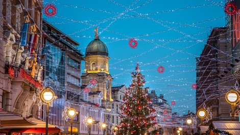 Advent ni le v velikih mestih, ampak tudi ob hrvaški obali: spoznajte najlepše od Istre do Dalmacije
