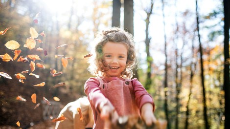 otrok punčka hčerka hčer