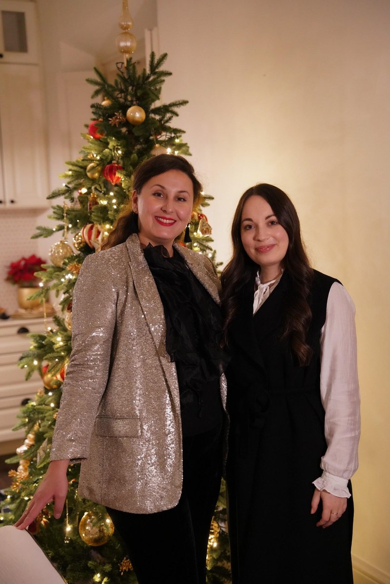 Umetnost kaligrafije v družbi konjaka v Apartmaju Julija – večer brezčasne elegance in prefinjenih užitkov