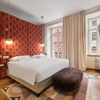 Zvezdniški obiski: kdo vse je prespal v znamenitem ljubljanskem hotelu in kakšne posebne želje so imeli?