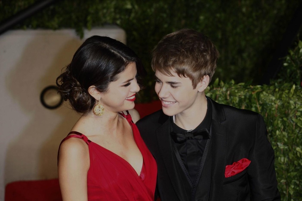 Se je vaš bivši poročil z drugo kmalu po razhodu? To bi lahko bila teorija, ki pojasnjuje takšno vedenje (foto: Profimedia)