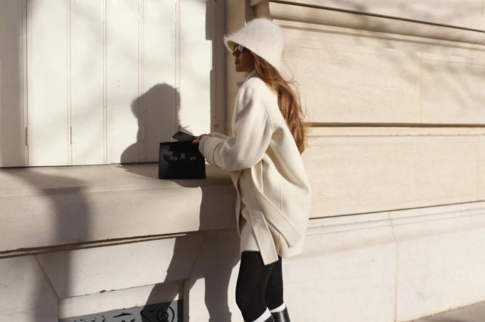 Absolutni zmagovalec, ko želite izgledati drago in urejeno: "old money" škornji, ki so zavzeli splet (foto: instagram/@lovisabarkman)