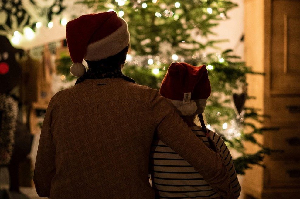 "Bivši mož je želel, da za božič gostim njegovo novo družino. Odločno sem ga zavrnila, ampak zdaj sem jaz slaba oseba" (resnična izpoved) (foto: Unsplash)