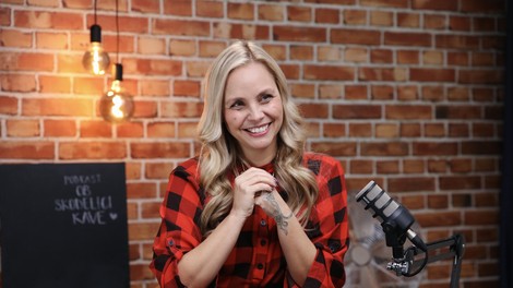 Tinkara Fortuna metropolitan podkast ob skodelici kave živa avžner