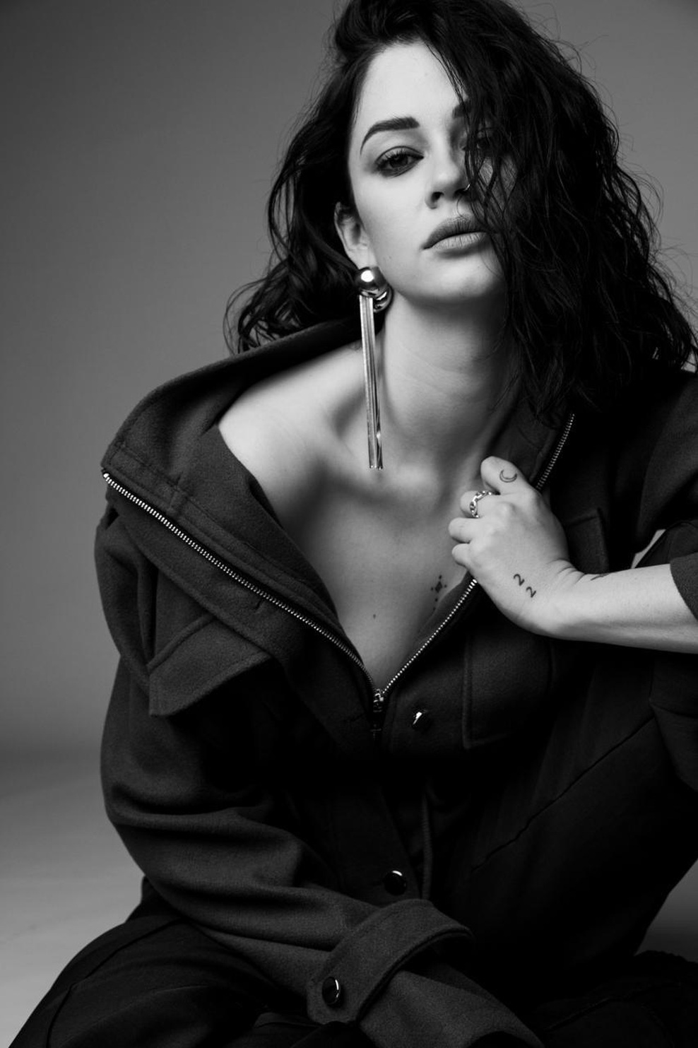 (VIDEO) Nikoli ne uganete, kdo se nam je pridružil na snemanju Cosmo naslovnice z Estoro - alter ego Gaje Prestor (foto: Jakov Baričić)