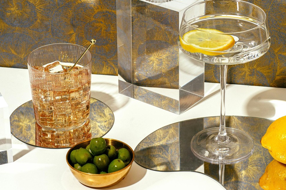 Čin čin! Napolnite svoje najljubše kozarce - za vas imamo recepte za 3 okusne koktajle (foto: Unsplash)