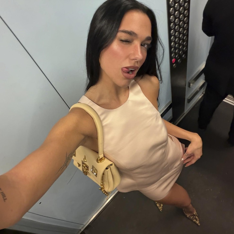 Pet horoskopskih znakov naj bi v naslednjih dneh stopilo v obdobje nepričakovane finančne sreče: nekateri prek dela, drugi prek prav …