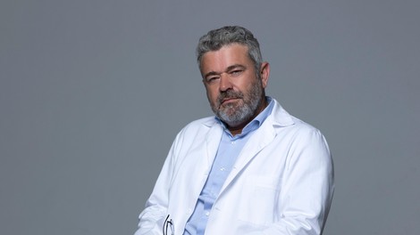 Pogovor z dr. Ernestom Novakom o novih lepotnih trendih, botoksu in polnilih, predvsem pa o tem, kako si zagotoviti varen lepotni poseg