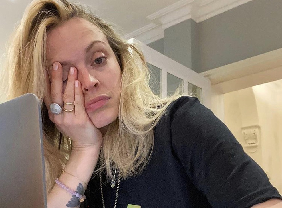 "Očetu nisem odpustila, ko me je zapustil - zdaj pa me prosi za pomoč, saj ..." (izpoved) (foto: Profimedia)