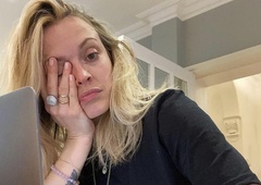 Zakaj je trenutno toliko žensk v svojih 40-ih in 50-ih čustveno in fizično izčrpanih?