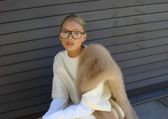 8 mikrotrendov, ki subtilno oblikujejo dober stil v letu 2026